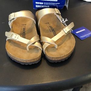 Birkenstock Mayari Gold size 39 New